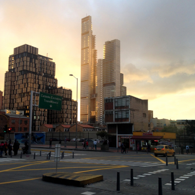 Rosebleue - Golden Urban Castle